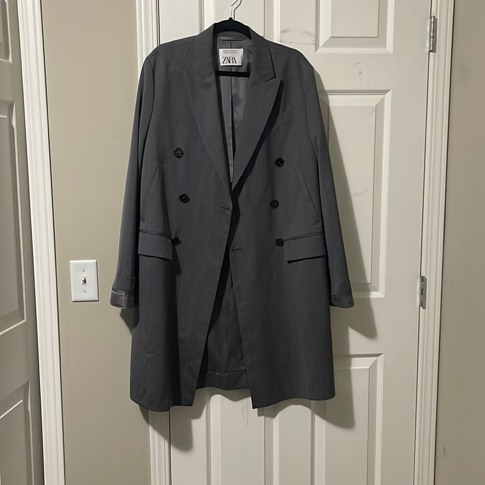 Zara S/S 2021 Collection gray light coat
